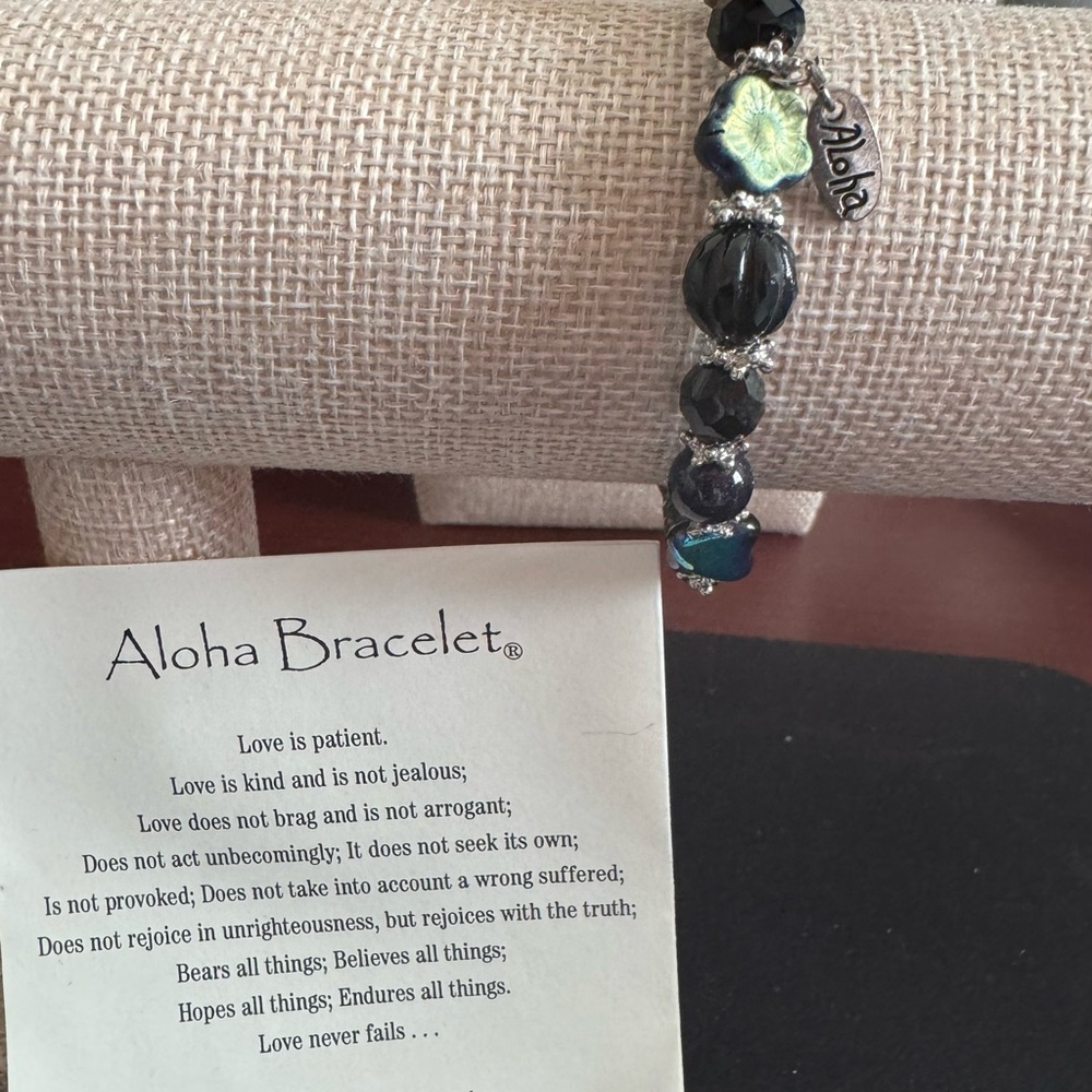 Beautiful Beaded Aloha Bracelet from Maui w/Dk.Purple Crystals & Silver Accents